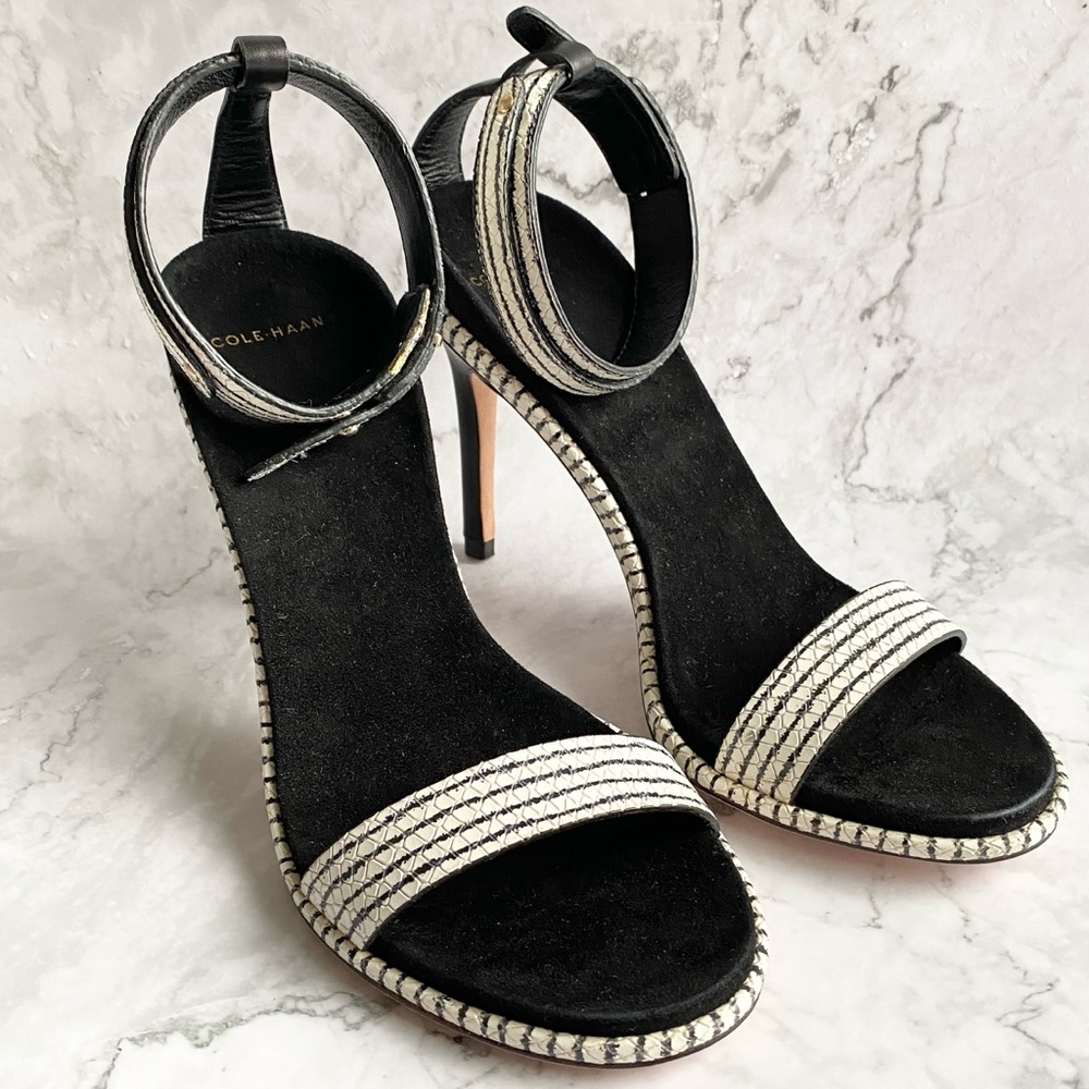 New ✨ Unused Cole Haan “Cyro Sandal” (Size 7)